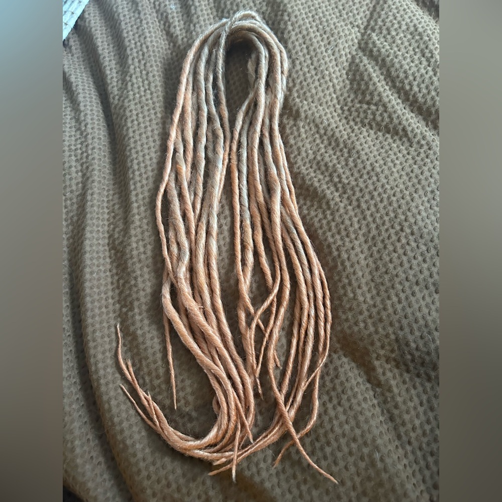 DreadFullHippie Dreadlock Extensions